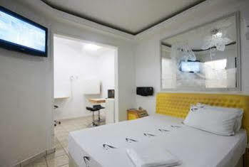 Motel Sensacao Adults Only Мауа Экстерьер фото