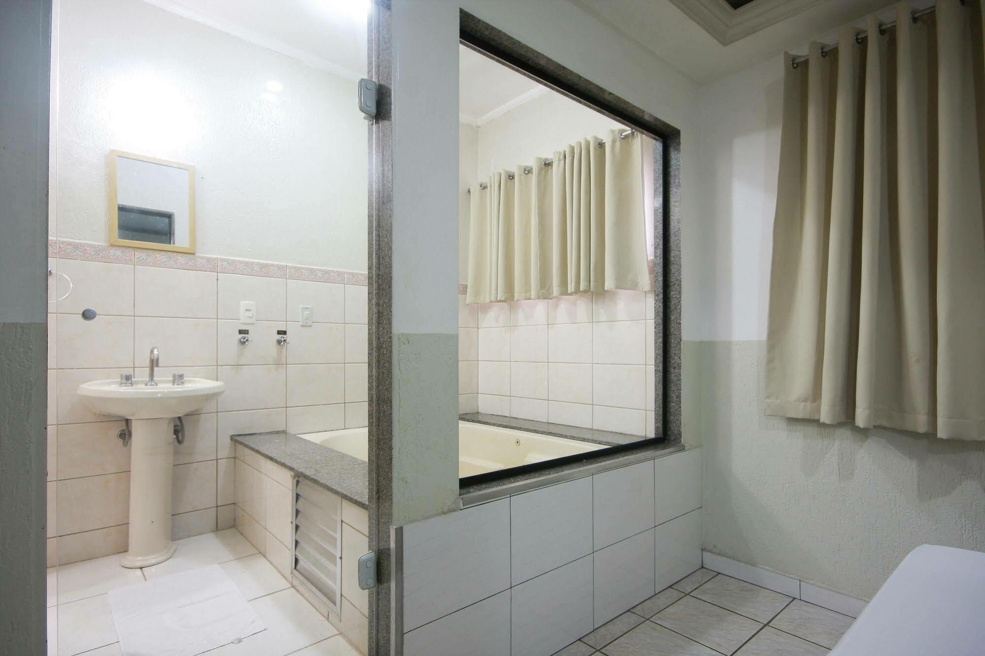 Motel Sensacao Adults Only Мауа Экстерьер фото